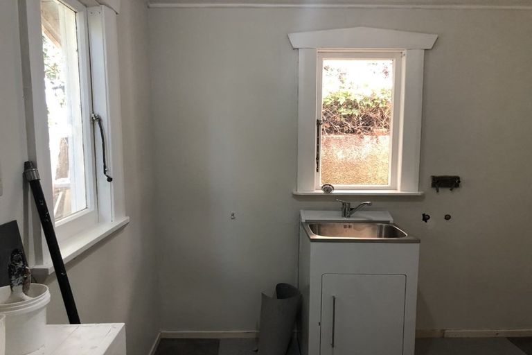 Photo of property in 274 Hampden Street, Nelson South, Nelson, 7010