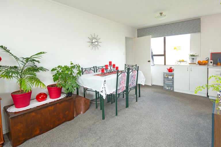 Photo of property in 19a Brixton Road, Manly, Whangaparaoa, 0930