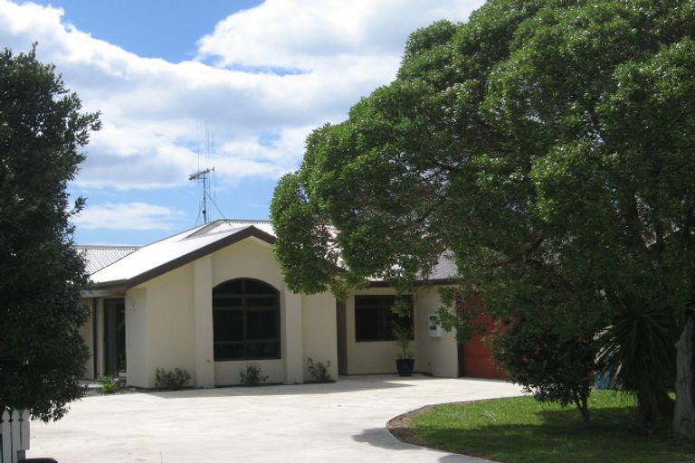 Photo of property in 483 Seaforth Road, Bowentown, Waihi Beach, 3177