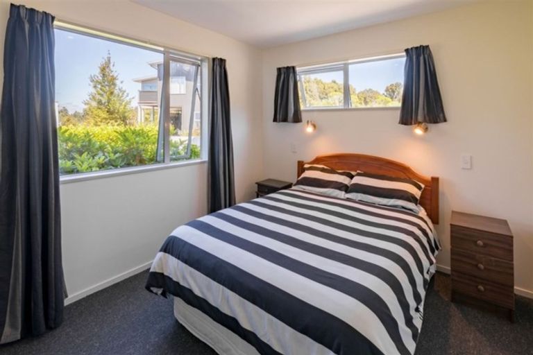 Photo of property in 101 Ahau Street, Moana, 7872