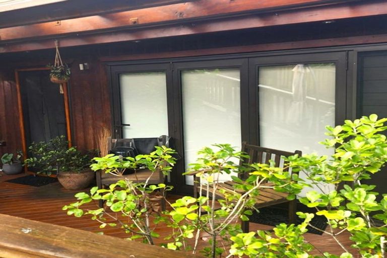 Photo of property in 30 Maire Road, Orewa, 0931