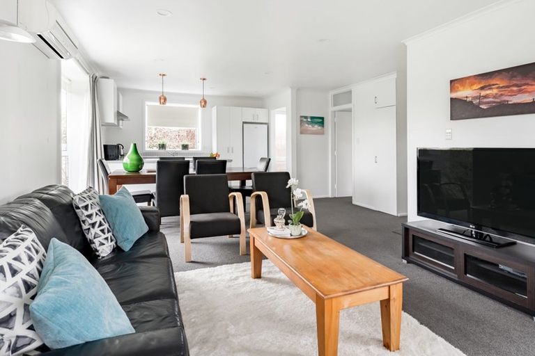 Photo of property in 19 Hornsby Street, Bishopdale, Christchurch, 8053