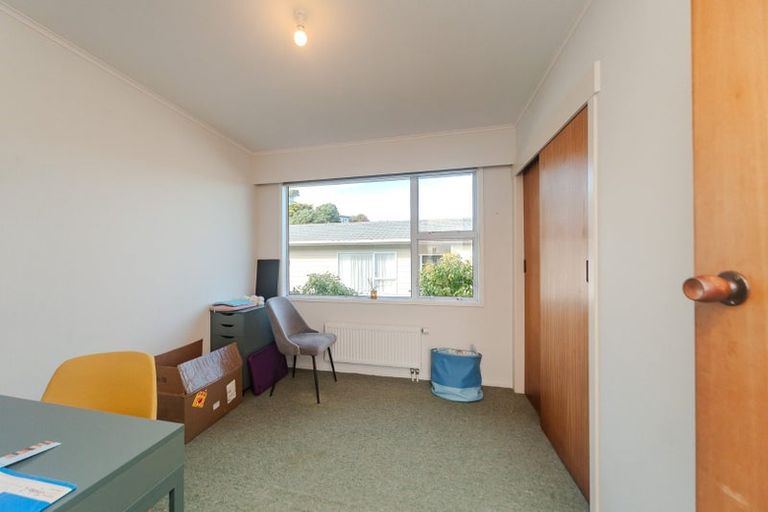 Photo of property in 6 Dallas Court, Miramar, Wellington, 6022