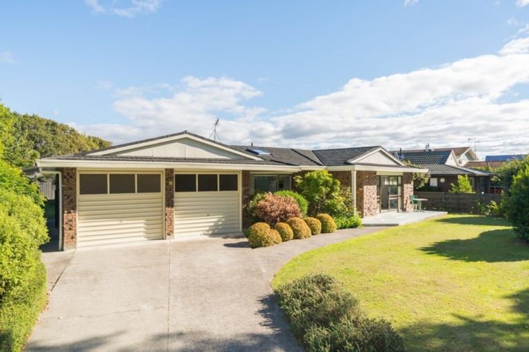 Photo of property in 5 Carbine Court, Awapuni, Palmerston North, 4412