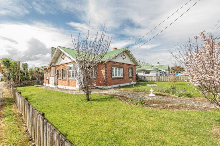Photo of property in 34 Carlton Avenue, Gonville, Whanganui, 4500