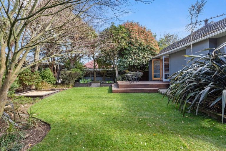 Photo of property in 202 Condell Avenue, Papanui, Christchurch, 8053