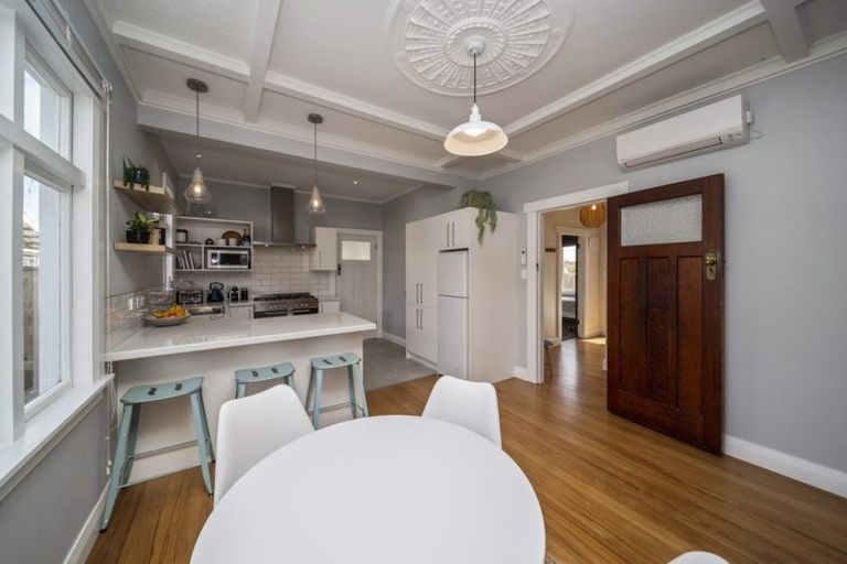 Photo of property in 178 Carrington Street, Lower Vogeltown, New Plymouth, 4310