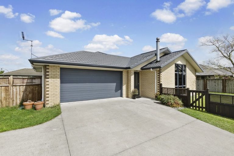 Photo of property in 9 Farringdon Avenue, Rototuna North, Hamilton, 3210