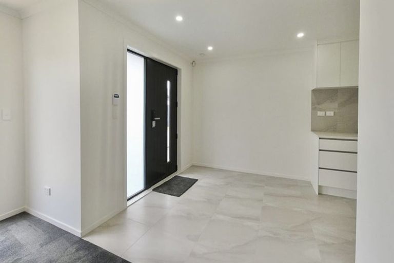 Photo of property in 34 William Paul Street, Cambridge, 3434