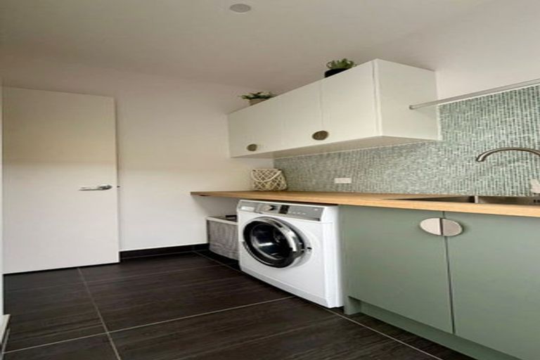 Photo of property in 72 Waikite Road, Welcome Bay, Tauranga, 3112