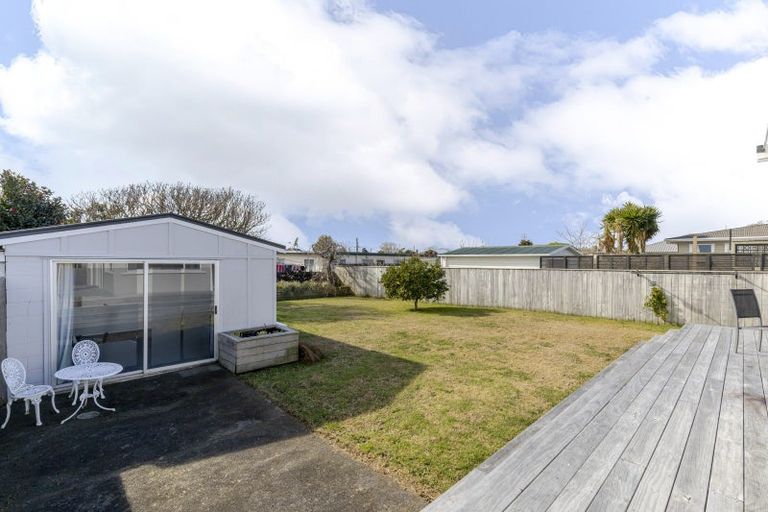 Photo of property in 319 Carrington Street, Vogeltown, New Plymouth, 4310