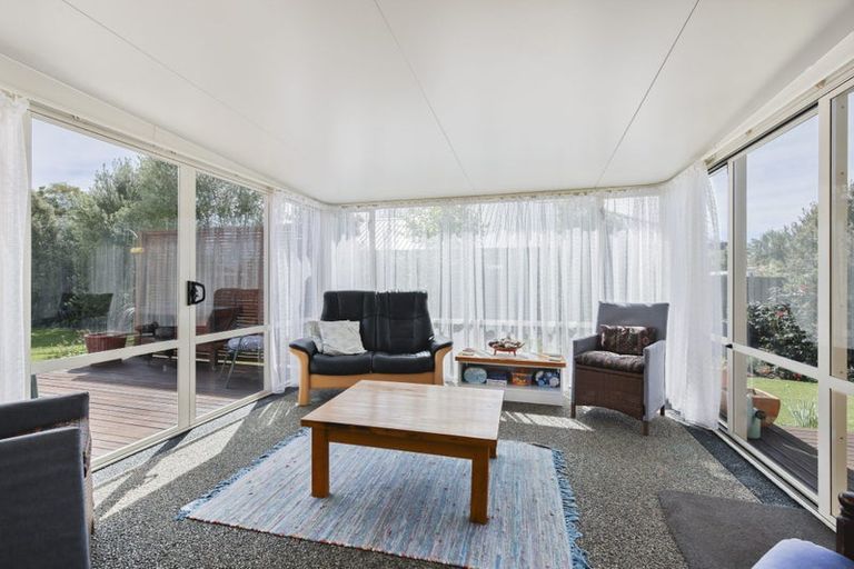 Photo of property in 16 Chamberlain Lane, Rangiora, 7400