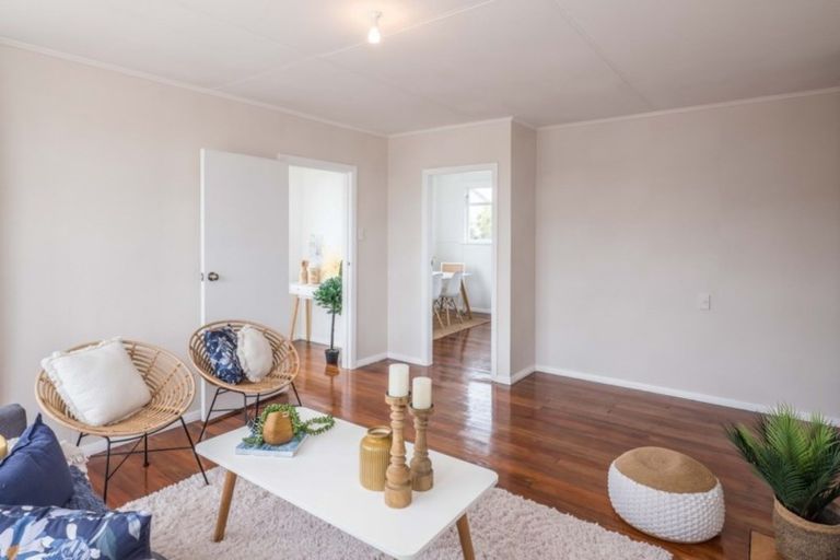 Photo of property in 64 Matene Street, Otaki, 5512