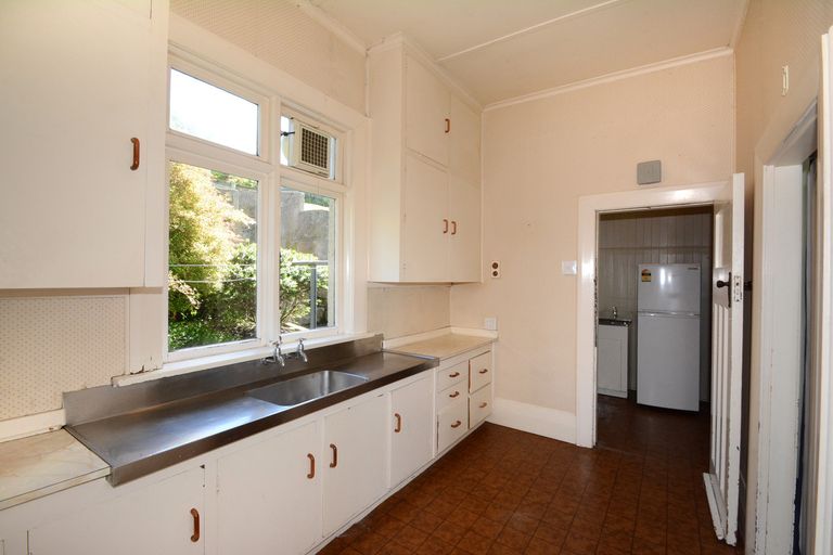 Photo of property in 37 Skibo Street, Kew, Dunedin, 9012