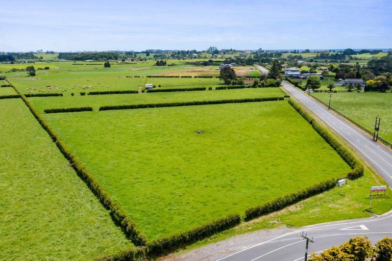 Photo of property in 156 Manutahi Road, Tarurutangi, New Plymouth, 4372