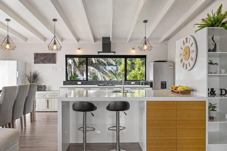 Photo of property in 9 Gerontius Lane, Snells Beach, 0920