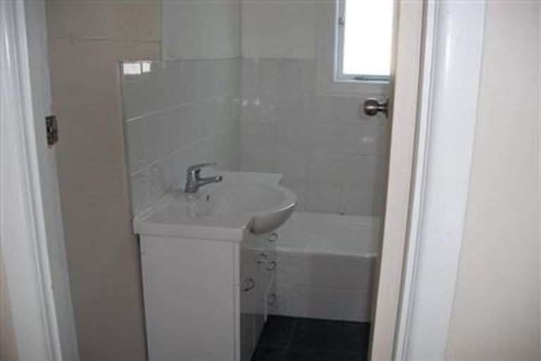 Photo of property in 59 Pah Road, Cockle Bay, Auckland, 2014