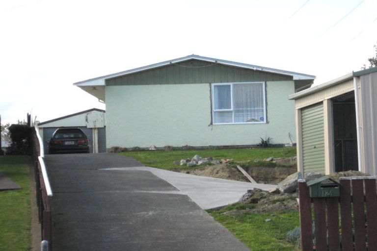Photo of property in 124 Karaka Street, Castlecliff, Whanganui, 4501