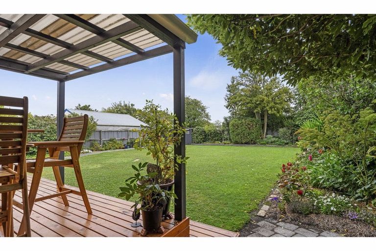 Photo of property in 53 Leicester Crescent, Hoon Hay, Christchurch, 8025