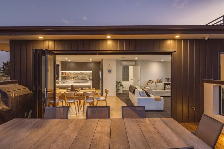 Photo of property in 10 Stout Street, Waimairi Beach, Christchurch, 8083