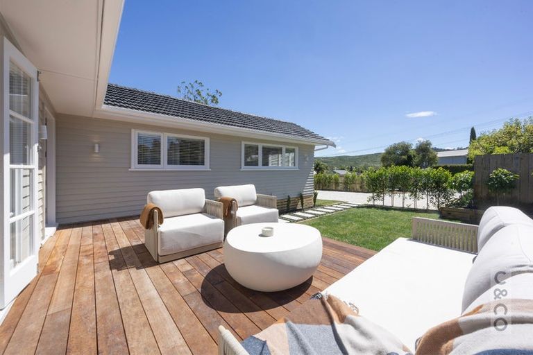 Photo of property in 2 Queen Street, Riverhead, 0820