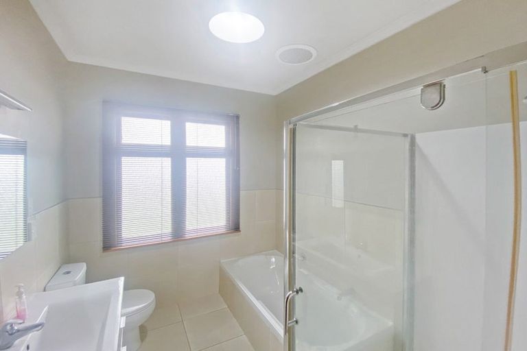 Photo of property in 29 Karina Terrace, Roslyn, Palmerston North, 4414