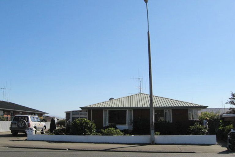 Photo of property in 2/125 North Street, Seaview, Timaru, 7910