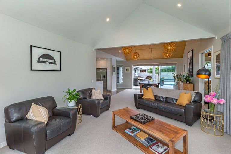 Photo of property in 20 Tunbridge Wells, Ohau, Levin, 5570