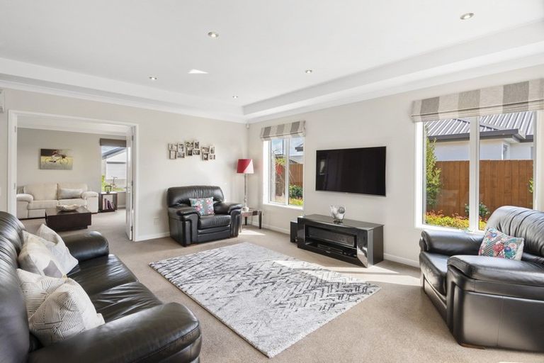 Photo of property in 5 Bennington Way, Wigram, Christchurch, 8042