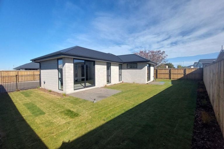 Photo of property in 54 Marcoola Drive, Rolleston, 7614