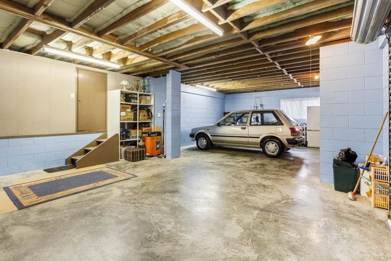 Photo of property in 195 Glamorgan Drive, Torbay, Auckland, 0630