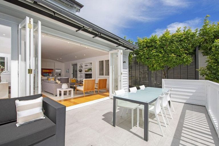 Photo of property in 11 Vine Street, Saint Marys Bay, Auckland, 1011
