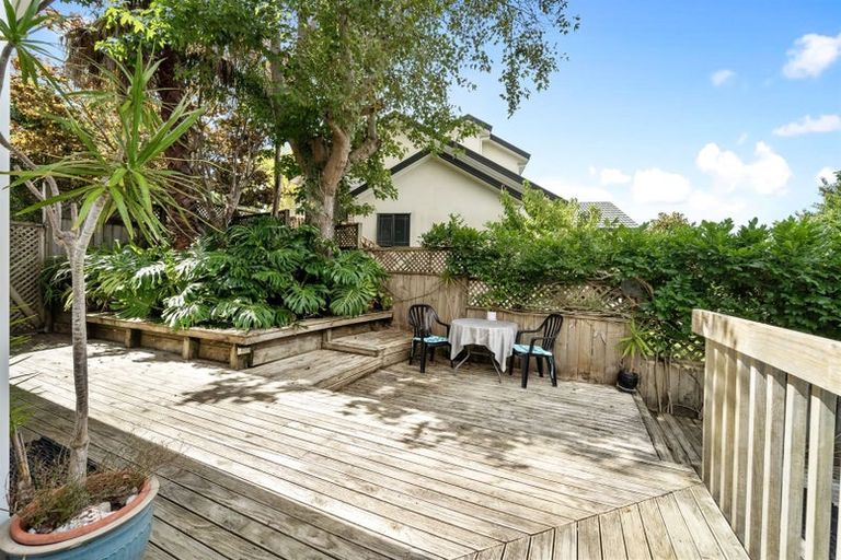 Photo of property in 3 Cashel Place, Torbay, Auckland, 0630