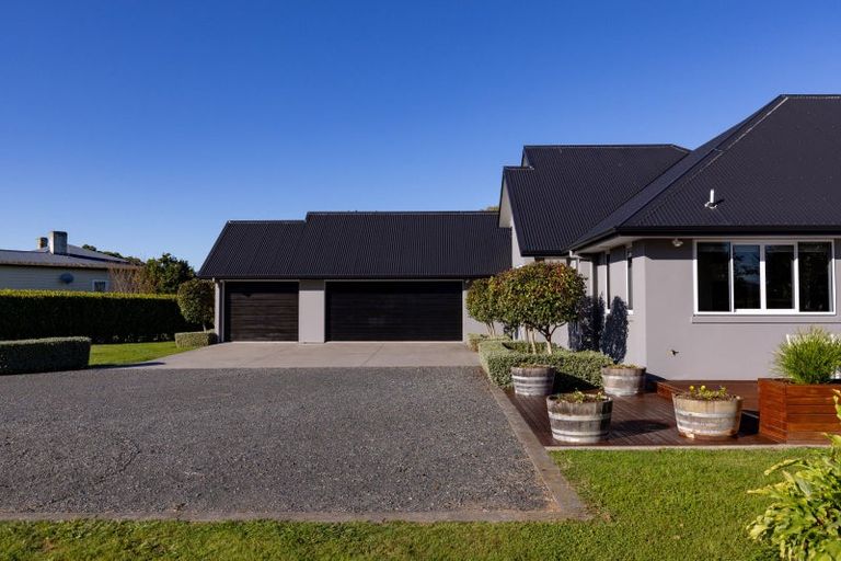 Photo of property in 555 Fencourt Road, Cambridge, 3493