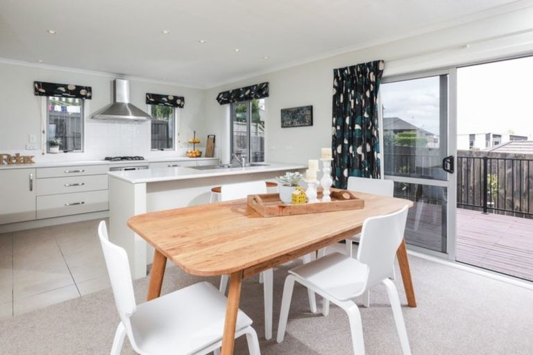 Photo of property in 8b Iris Place, Grandview Heights, Hamilton, 3200