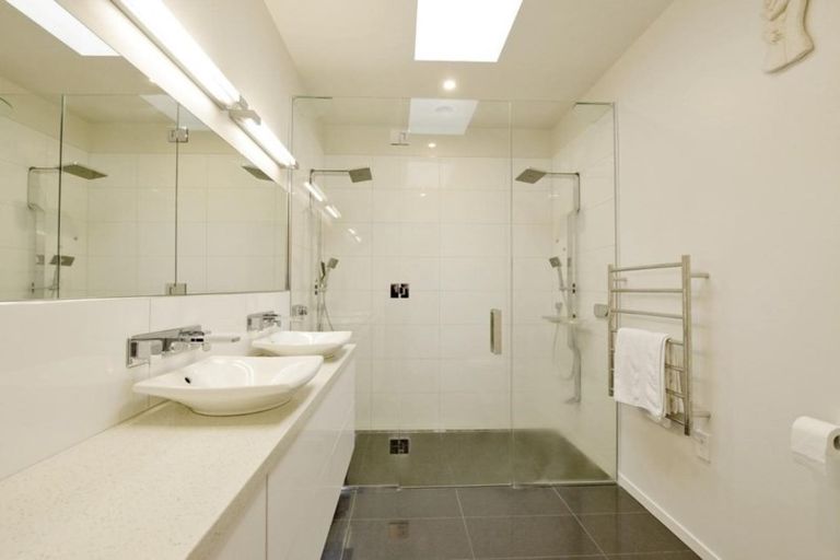 Photo of property in 25 Leven Street, Roslyn, Dunedin, 9010