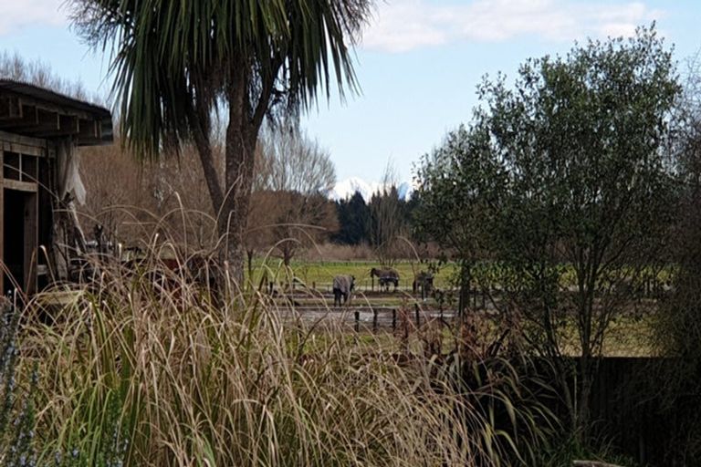 Photo of property in 76 Ferry Road, Woodend Beach, Kaiapoi, 7691