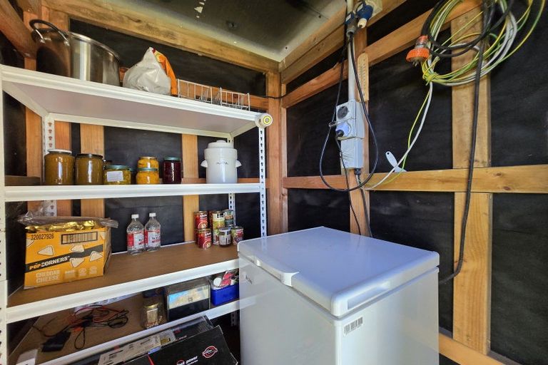 Photo of property in 5 Church Street, Aratapu, Dargaville, 0371