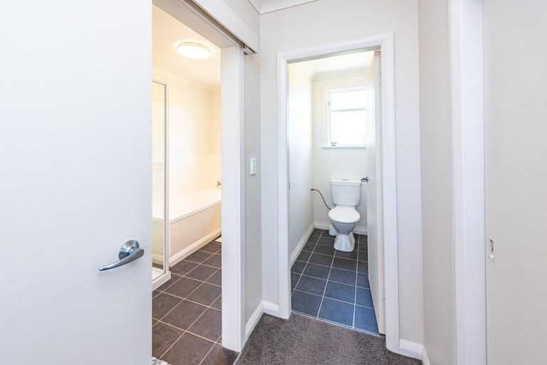 Photo of property in 4 Bristow Street, Saint Johns Hill, Whanganui, 4501