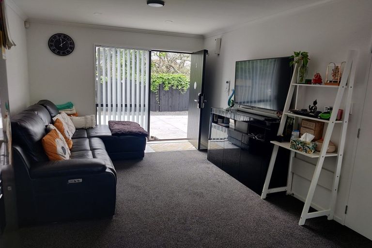 Photo of property in 23f Motatau Road, Papatoetoe, Auckland, 2025