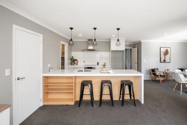 Photo of property in 4 Te Aue Street, Marshland, Christchurch, 8083