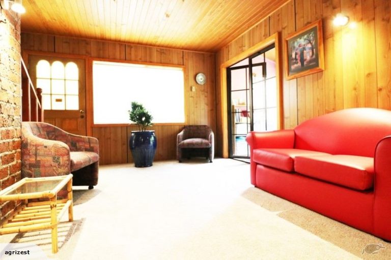 Photo of property in 15 The Glade South, Pukekohe, 2120