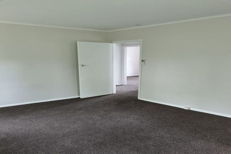 Photo of property in 1090a Fergusson Drive, Clouston Park, Upper Hutt, 5018