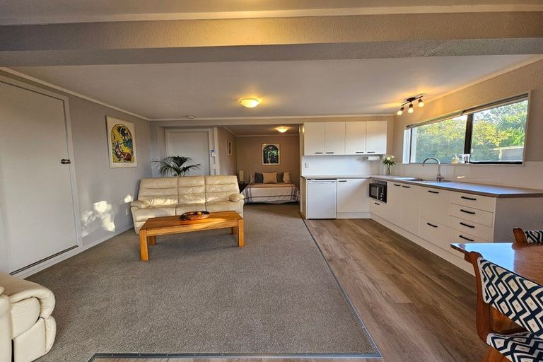 Photo of property in 21 Philomel Crest, Welcome Bay, Tauranga, 3112