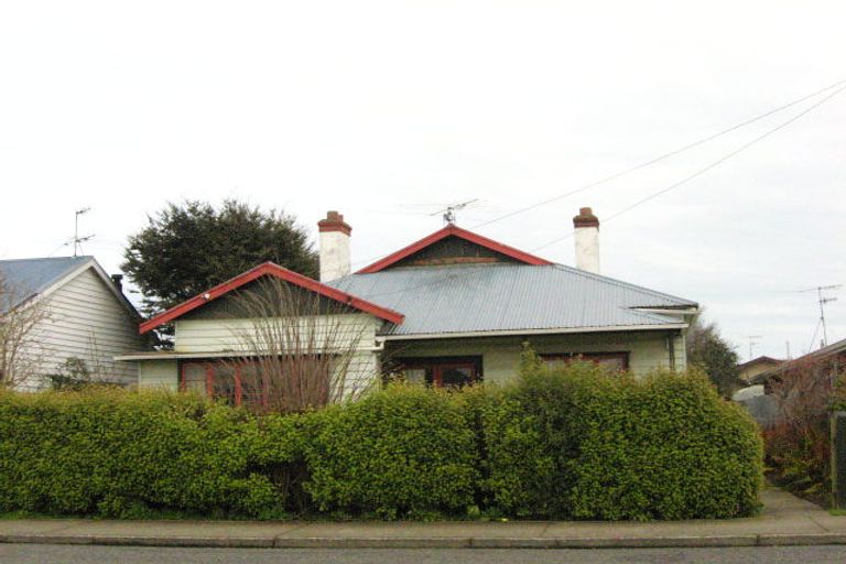 Photo of property in 102 Macmaster Street, Richmond, Invercargill, 9810