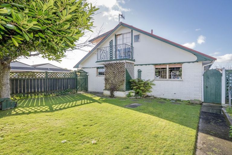 Photo of property in 41 Belvedere Avenue, Waikanae, 5036