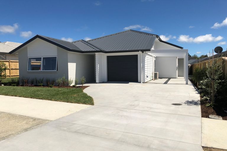 Photo of property in 31 Nellie Drive, Kumeu, 0810