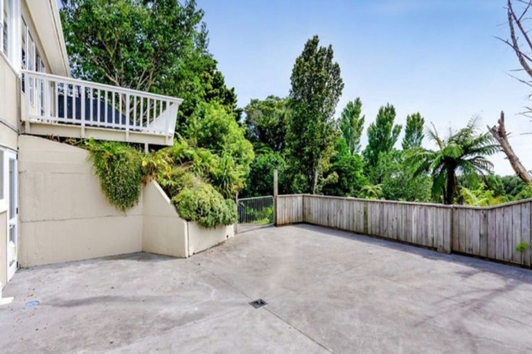 Photo of property in 3 Fernleigh Street, Ferndale, New Plymouth, 4310