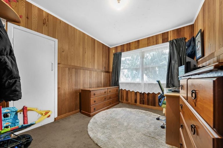 Photo of property in 33 Haddon Street, Mangere East, Auckland, 2024