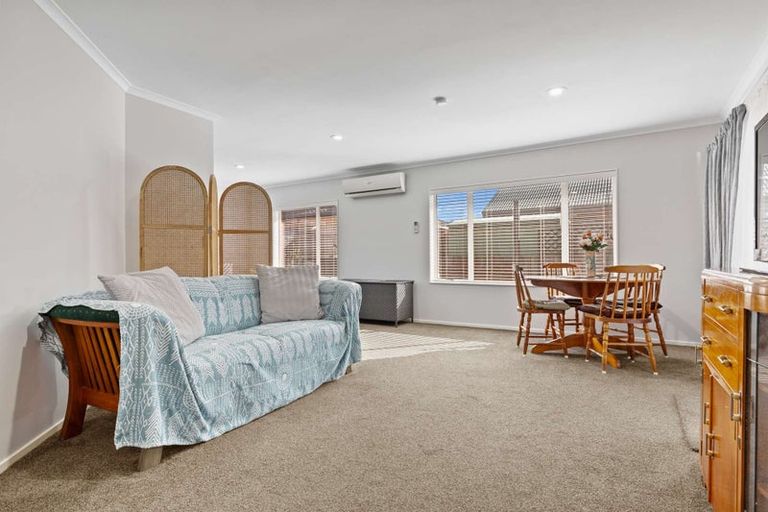 Photo of property in 8 Donegal Place, Katikati, 3129